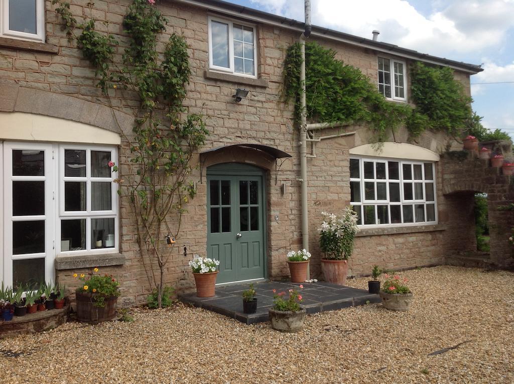 Ross-on-Wye The Coach House Bed & Breakfast エクステリア 写真